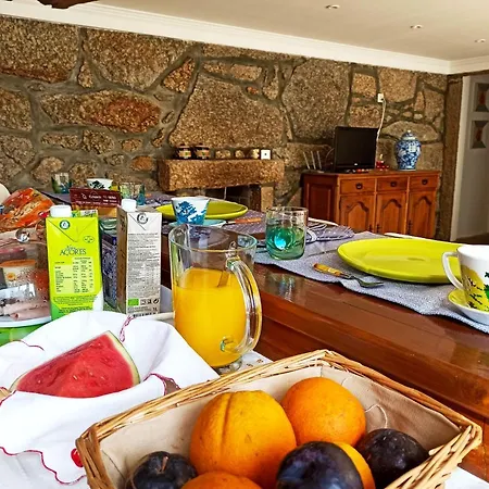 Casa Da Eira - Local Отель типа 