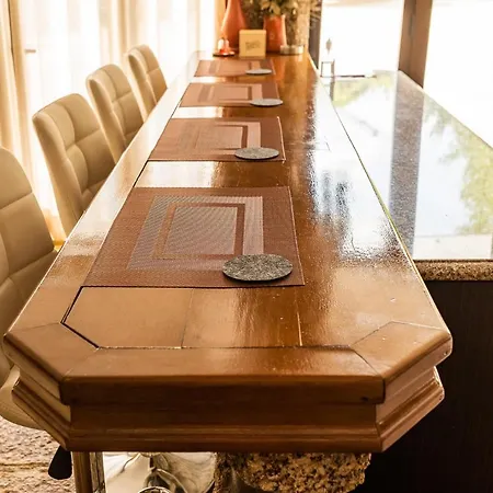 Alojamento de Acomodação e Pequeno-almoço Casa Da Eira - Local *