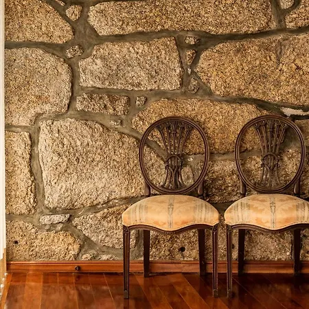 Casa Da Eira - Local Alojamento de Acomodação e Pequeno-almoço
